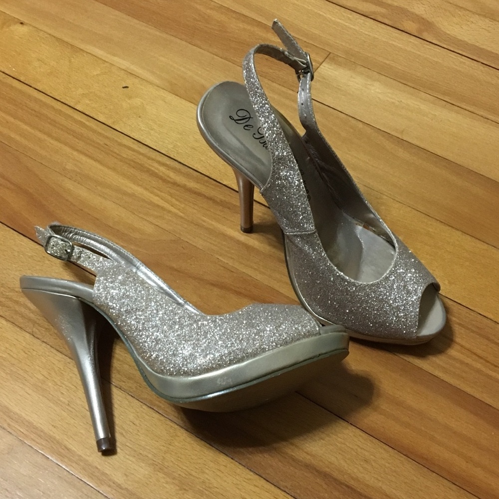 Gold glitter peep-toe heels
